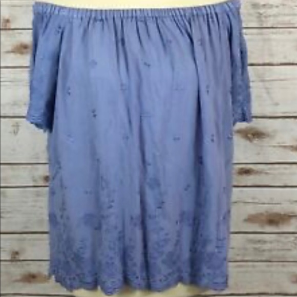 off-shoulder top - Picture 1 of 5